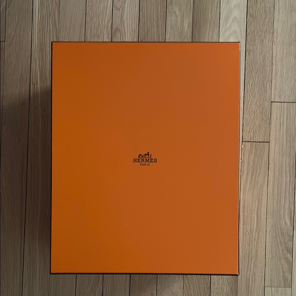 Hermès Orange Box